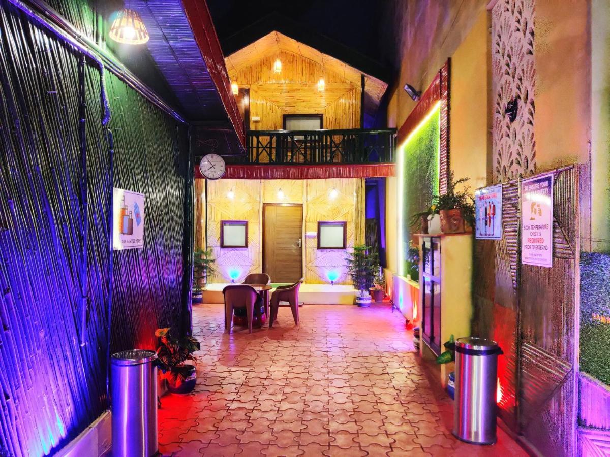 Hotel Bamboo Castle ジャイプール エクステリア 写真