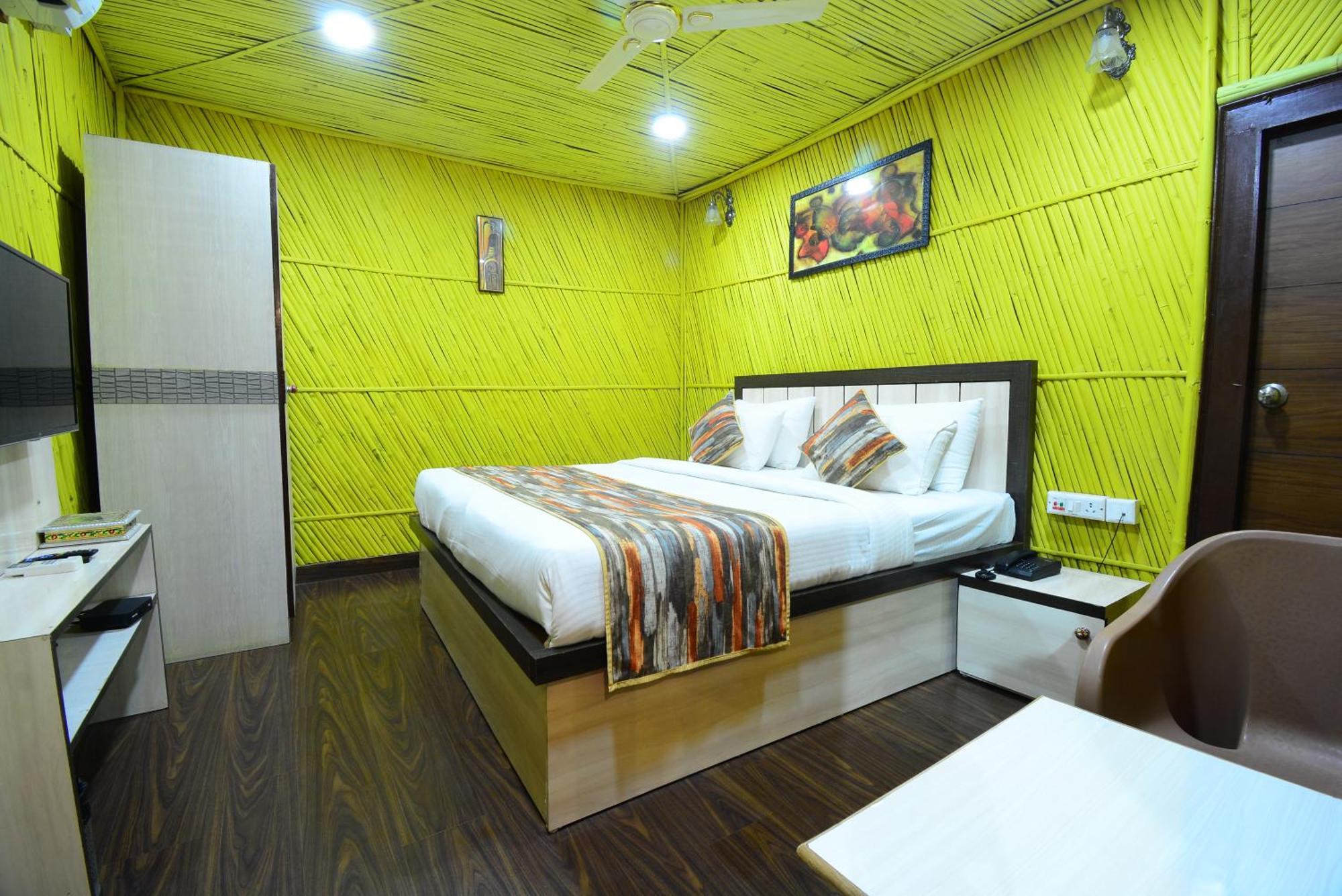 Hotel Bamboo Castle ジャイプール 部屋 写真