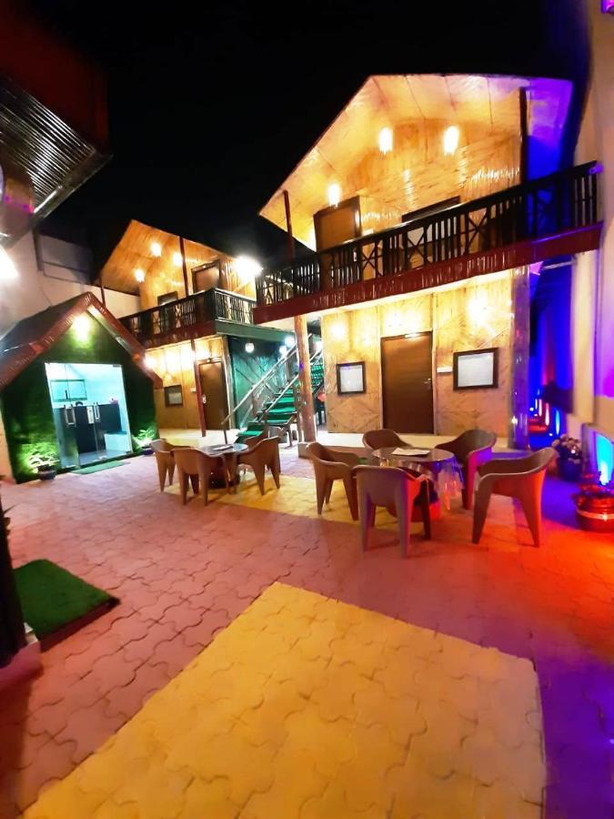 Hotel Bamboo Castle ジャイプール エクステリア 写真