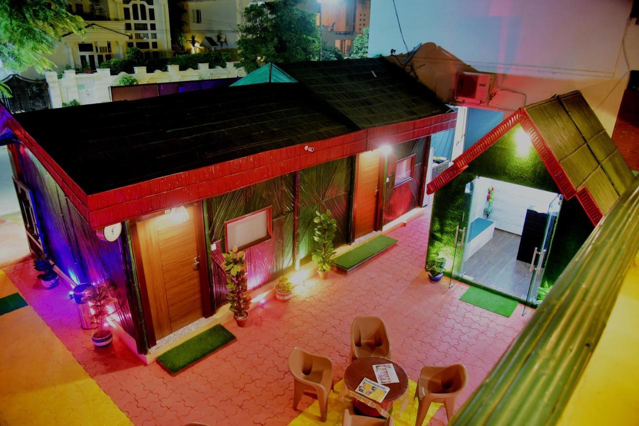 Hotel Bamboo Castle ジャイプール エクステリア 写真
